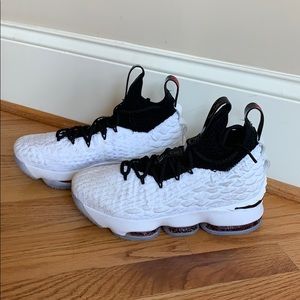 Lebron 15